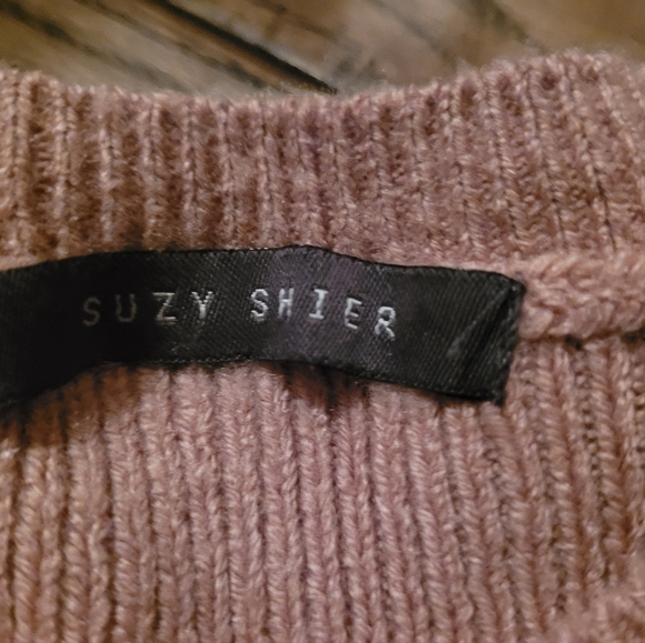 Soft shapely sweater, size xs - Picture 2 of 7